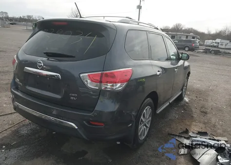 2013 Nissan Pathfinder S from USA, damaged, VIN 5N1AR2MM2DC627687